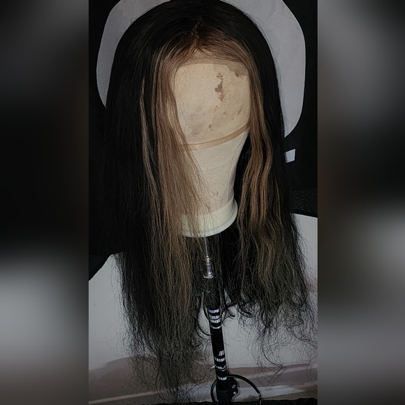 Human hair wig - Picture 2 of 5